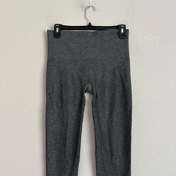 Spanx leggings size medium grey - Picture 5 of 9